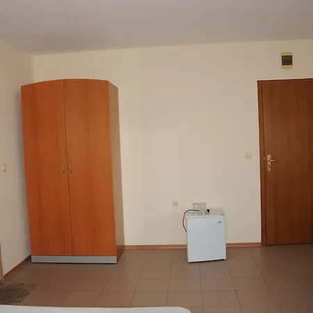 Babeva Свети-Влас