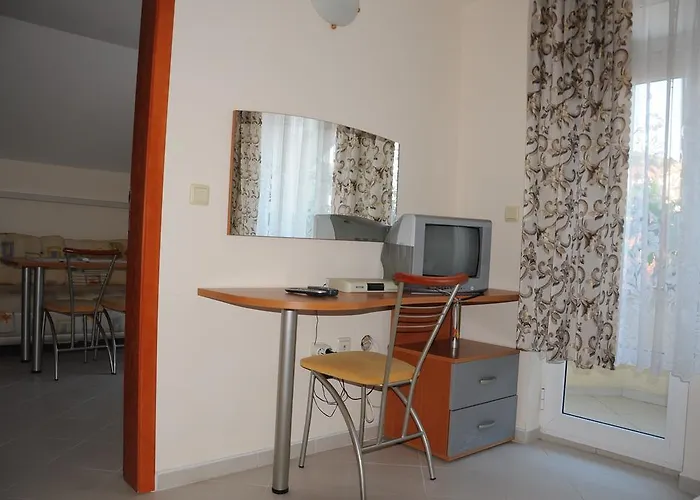 Babeva Свети-Влас