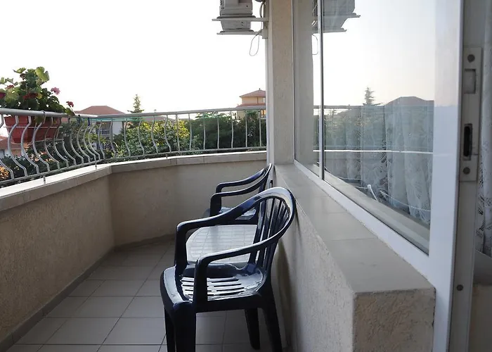 Отель Babeva 3*