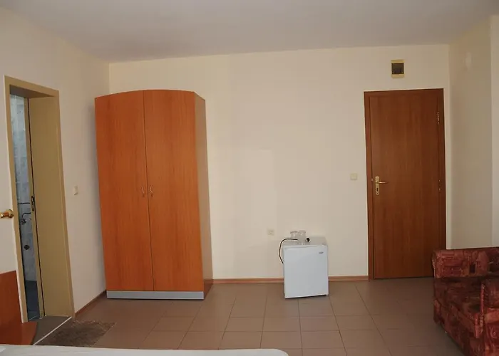 Babeva Свети-Влас